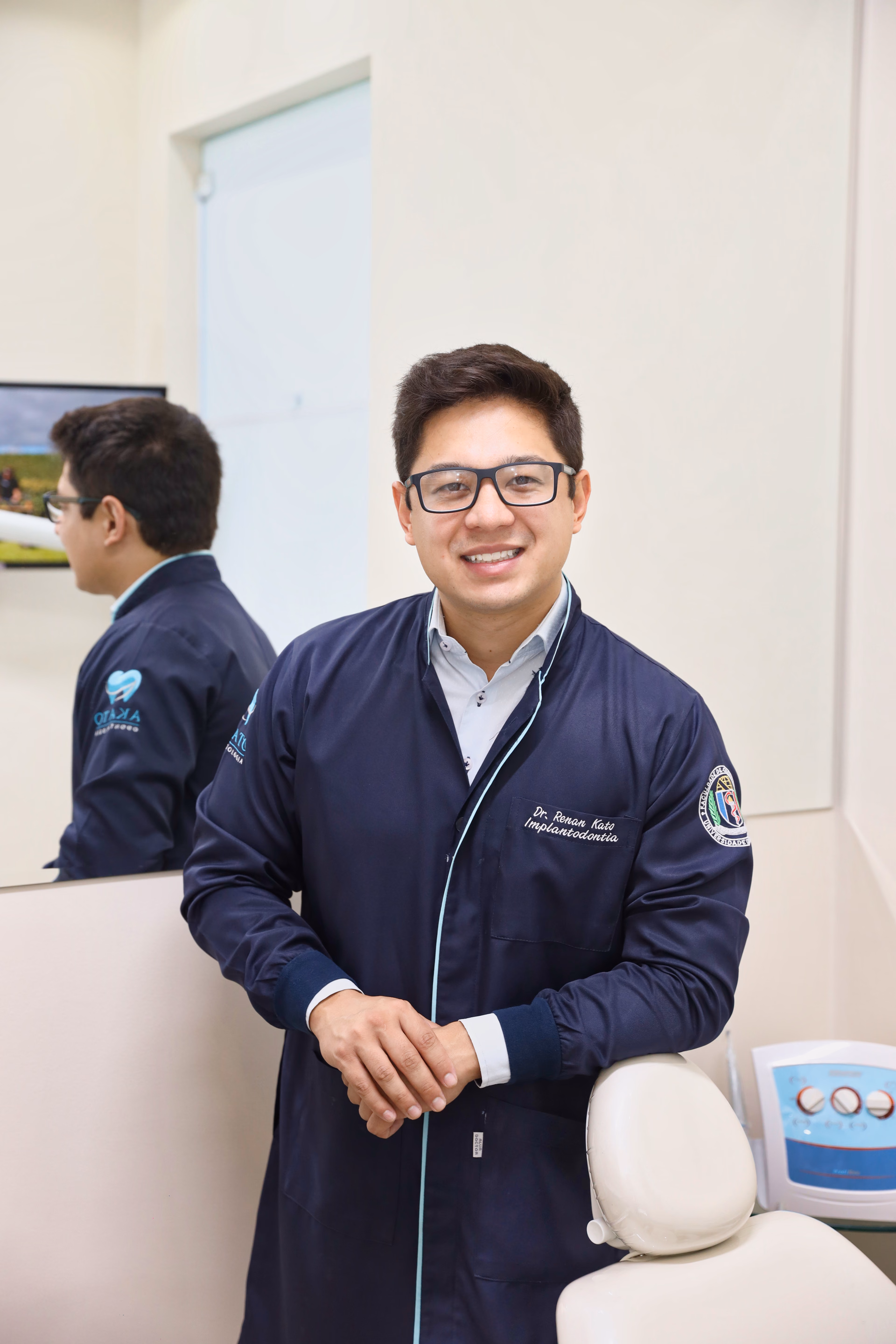 Dr. Renan Kato em uma das unidades da Kato Odontologia